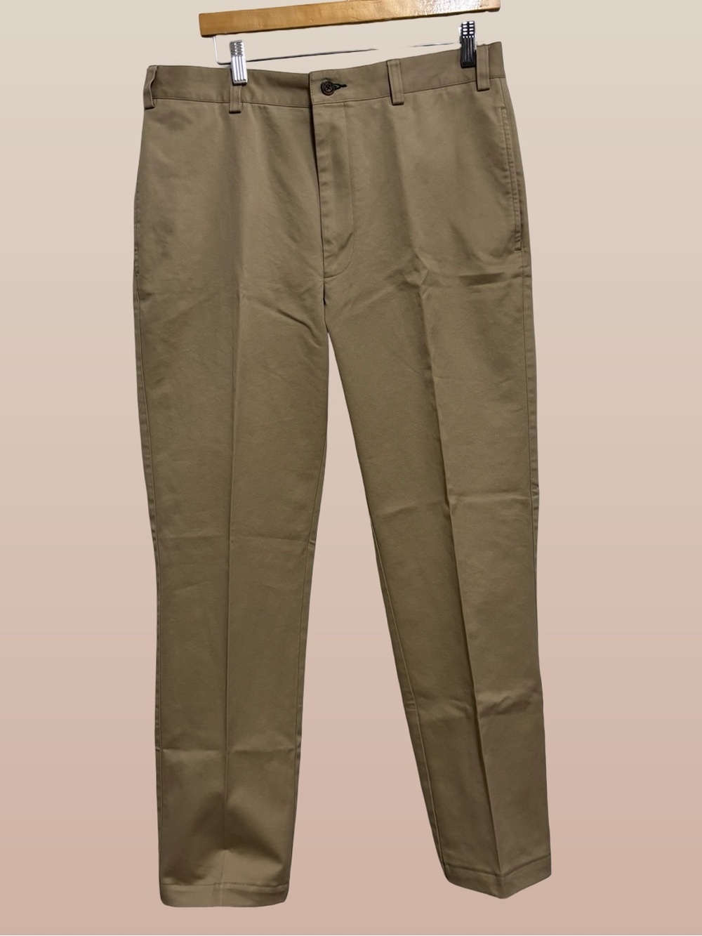 Orvis Men's Olive/Tan Chino Pants